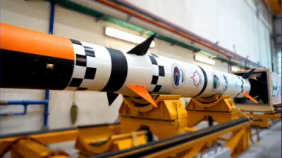 Israel Reveals Arrow-4 Interceptor in Rare Test.