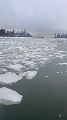 Manhattan Sees Rare Ice as Hudson River Begins to Freeze.
