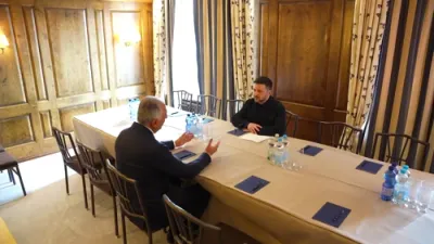 Zelenskyy Meets Reza Pahlavi, Condemns Russia&ndash;Iran Drone Alliance.