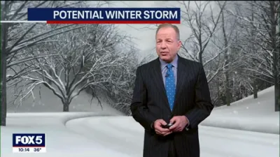 Bomb Cyclone Brings Snow and Ice to NYC.