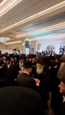 Wedding of the Daughter of Naggid R' Lipa Friedman Shlit"a, Attended by Admorim and Rabbonim Shlit"a