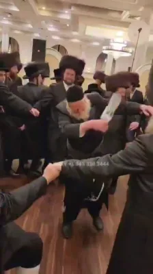R' Yosel Gutfarb from Zichron Moshe in Meah Shearim Enlivens a Wedding in Lakewood