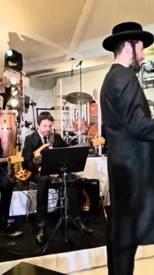 Yiddish Nachas Sings at a Bar Mitzvah