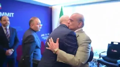 Pakistan Leader Holds Secret Talks with Iran's Chief Negotiators During US-Iran Showdown.