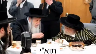 Limanover Rav Visits Toldos Avrohom Yitzchok Rebbe Shlit"a