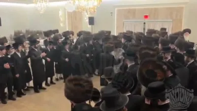 The Satmar Rebbe Shlit"a Attends Wedding of Grandchild of his Brother, the Zenta Av Beis Din Shlit"a
