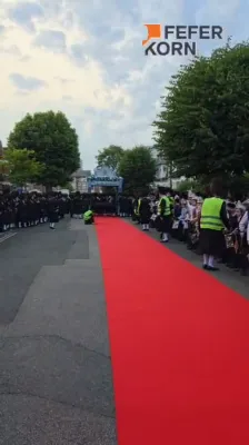 Videos from the Hachnosas Sefer Torah in Vizhnitz London