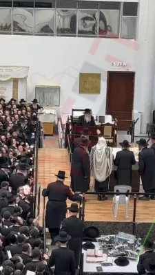 Shock in Ger: HaGaon Rav Yudel Taub Z"L passed away while giving a shiur in the Beis Medrash HaGadol in Yerushalayim; longtime Baal Koreh of the Chassidus.