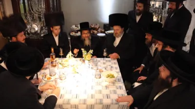 Vach Nacht Celebration at the Home of R' Meir Fischel with the Skulen Rebbe Shlit"a of Lakewood