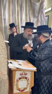 Full videos of the Shvere Kvitlech ceremony led by the Kretchnif Kfar Ata Rebbe Shlit"a in Bishtina