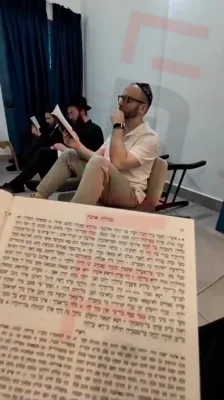Megillas Eichah in Colombo, Sri Lanka
