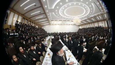 Central Seudas Hodaya of Skulen on Motzei Shabbos Nachamu at the Hamaspik Resort in the Catskills