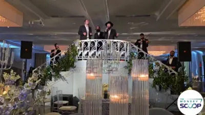 The Bar Mitzvah of the son of the well-known askan R' Yitzchok Lider Shlit"a, of the 'Vital One' company, took place in the grand ballroom of the Crowne Plaza hotel in Suffern. The entire simcha was produced by Shloime Hiller Productions.