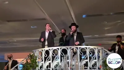 The Bar Mitzvah of the son of the well-known askan R' Yitzchok Lider Shlit"a, of the 'Vital One' company, took place in the grand ballroom of the Crowne Plaza hotel in Suffern. The entire simcha was produced by Shloime Hiller Productions.