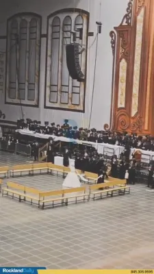 First videos of the Skver wedding