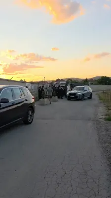The Toldos Aharon Rebbe Shlit"a wishing Hagaon Hechasid R' Yosef Chaim Greenwald Shlit"a "gepoilt alles guts" after the Hisorerus Rachamim gathering at the tziyon in Liska
