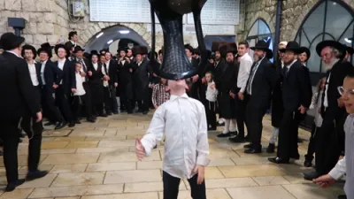Another beautiful video from Meron, Motzei Shabbos Eikev.