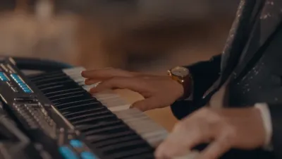  Tzviki Rand Ft. Sochi Goldstein & Hershy Segal 