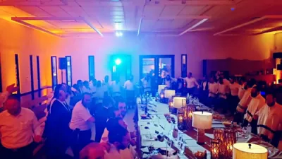 Dovy Meisels Sings at Last Night's Mesibas Hakaras Hatov Hosted by Hatzalah