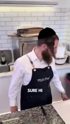Viral Kosher Tuna Sandwiches Draw Attention in London's Stamford Hill