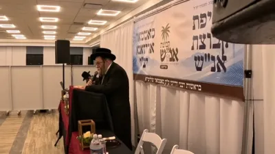 Rabbi Hershel Friedman, chairman, at a gathering of groups of Satmar community members from Arizona in Monsey