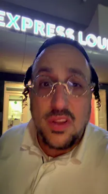 Lipa Schmeltzer Arrives in Rain-Soaked Moldova on His Way to Uman