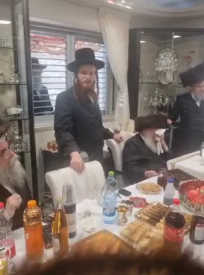 Admorim and Rabbanim Attend a Siyum Kesivas Sefer Torah Led by the Makova Rebbe Shlit"a