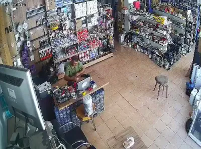 TERRIFYING FOOTAGE EMERGES: 5.4 Magnitude Tremor Turns Turkish Shop into Raining Boxes