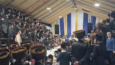 Simchas Beis Hashoeiva by the Skulener Williamsburg Rebbe Shlit"a