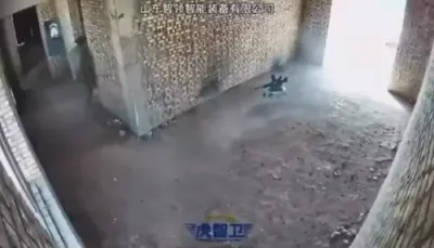 MACHINE FRONTLINE: Armed Robot Dogs Now Storm Buildings Before Soldiers