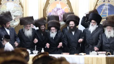 V'samachta B'chagecha: Sukkos by the Skulen Monsey Rebbe Shlit"a