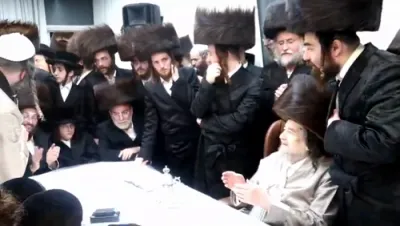 Video Gallery: Yom Tov Sukkos by Rav Yaakov Meir Shechter Shlit"a