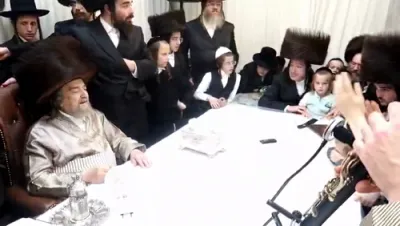 Video Gallery: Yom Tov Sukkos by Rav Yaakov Meir Shechter Shlit"a