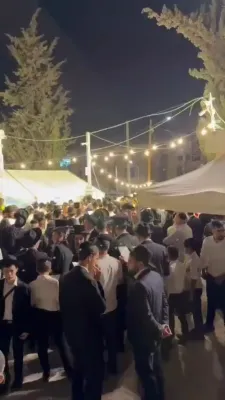 Hundreds of Yidden at the Tziyon of HaGaon Rav Ovadia Yosef ZT"L Today for the 13th Yahrzeit