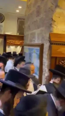 Crowds Gather at Kever Rochel Imeinu for Yahrtzeit Tefillos
