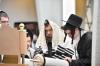 הגה"צ אב"ד סאטמאר וויליאמסבורג שליט"א אויף א בליץ באזוך אין ארה"ק לרגל מעמד 'על רבנן' לכולל סאטמאר ירושלים - בילדער יהושע פרוכטער 