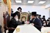 מעמד קביעת מזוזה פאר בית המדרש ויזניץ אין ירושלים בראשות כ"ק מרן אדמו"ר  מויזניץ שליט"א 