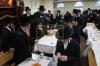 כ"ק אדמו"ר מסאטמאר שליט"א  בתפילת שחרית ולחיים מיט תלמידי ישיבה קטנה מעיין התורה ד'סאטמאר ב"פ