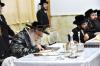 שמחת האירוסין פאר נכדת כ"ק מרן האדמו"ר מצאנז שליט"א צוזאמען מיטן' טיש לכבוד ל"ג בעומר 