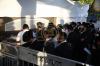 אידן ביים מתפלל זיין ביים קבר השל"ה אין קבר הרמב"ם ער"ח סיון תש"פ