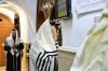 כ"ק אדמו"ר מפינסק קארלין שליט"א  ביי תפילת שחרית אין אתרא קדישא מירון 