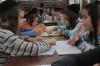 קינדער פון די תלמוד תורה ברסלב אין ירושלים ביים לערנען שעות רצופות ערב שבועות