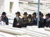 כ"ק אדמו"ר מוויזניץ שליט"א ביים ציון פון זקינו הרה"ק בעל אהבת ישראל מוויזניץ זי"ע ביומא דהילולא קדישא - בילדער א.ו