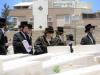 כ"ק אדמו"ר מוויזניץ שליט"א ביים ציון פון זקינו הרה"ק בעל אהבת ישראל מוויזניץ זי"ע ביומא דהילולא קדישא - בילדער א.ו