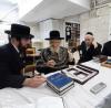 כ"ק גאב"ד ירושלים שליט"א ביים וועכנטליכן שיעור 
