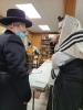 א בליק אין כלל ישראל'ס שול  