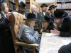 הרה"צ ר' ישראל יוסף קאהן שליט"א באזוכט ביי אדמורים ורבנים שליט"א 