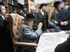 הרה"צ ר' ישראל יוסף קאהן שליט"א באזוכט ביי אדמורים ורבנים שליט"א 