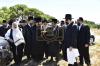 אדמורי"ם ורבנים ביי קצירת חיטים לקראת יו"ט פסח תשפ"א אין די בעקעריי פון טיב המצות 