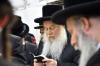 הקמת המציבה אויפ'ן קבר פון הרבנית מוואסלוי ע"ה